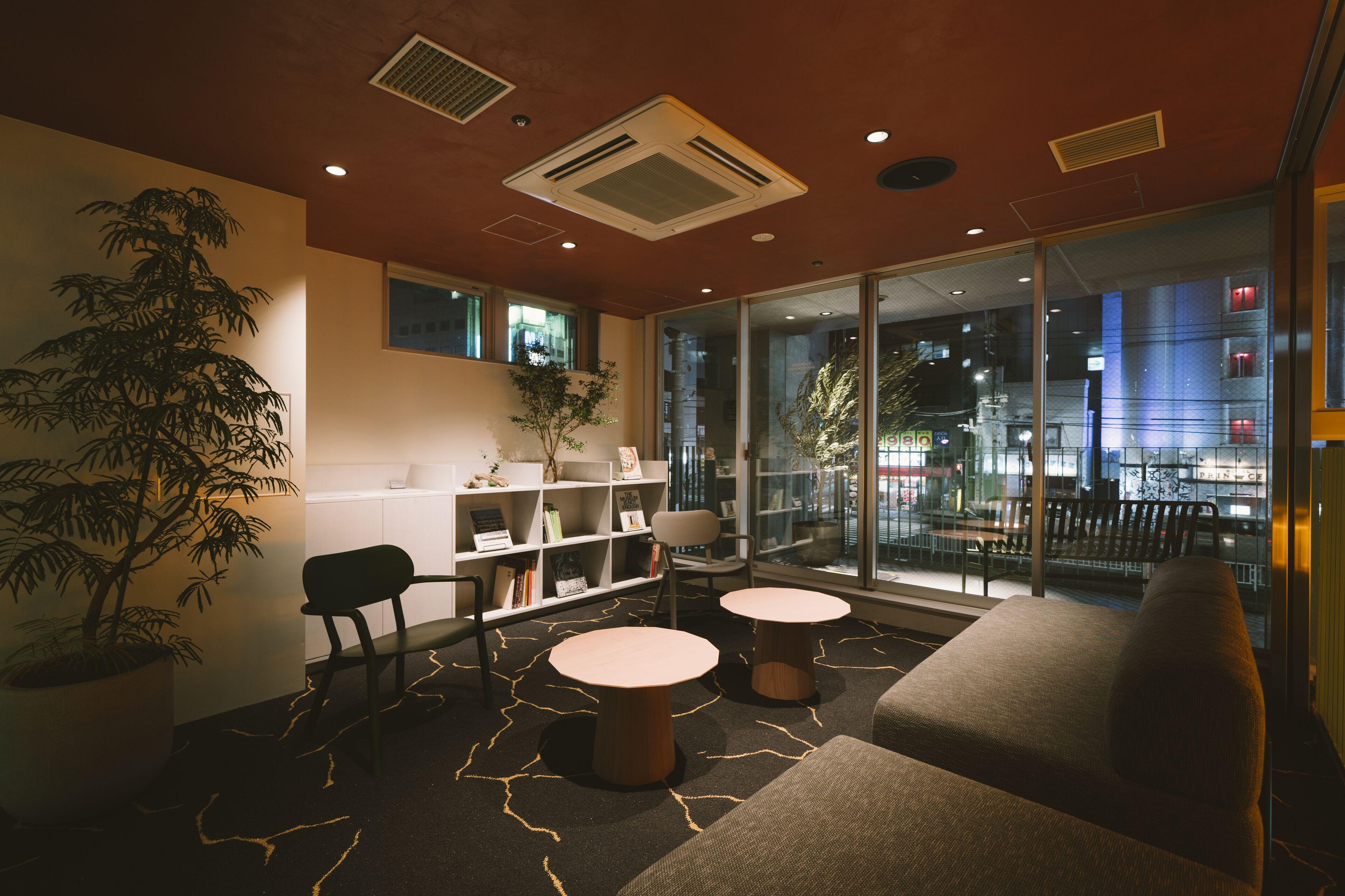 Landabout Tokyo — Photos 1
